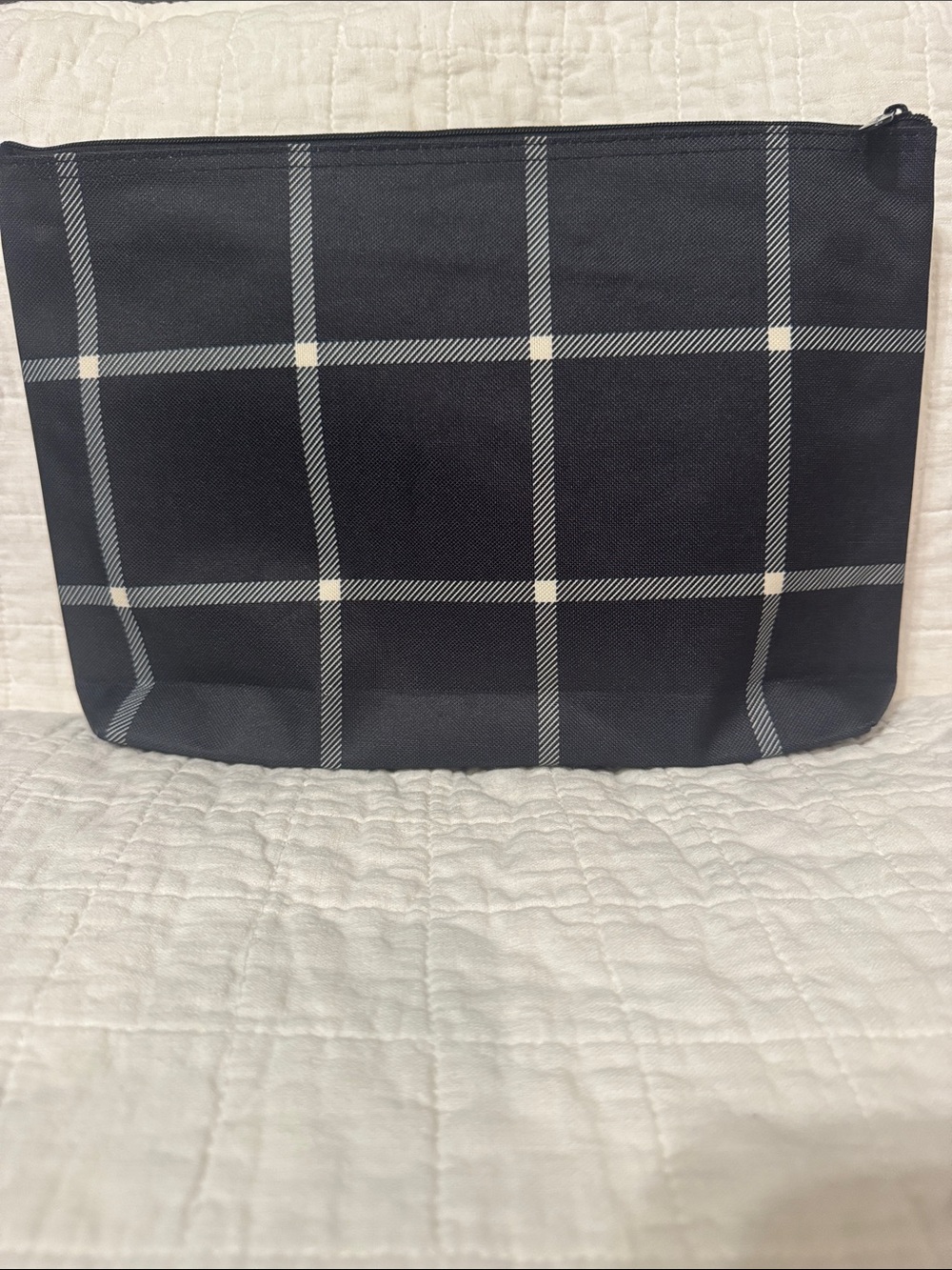 thirty-one Black Plaid Zip Pouch with Cream Accents